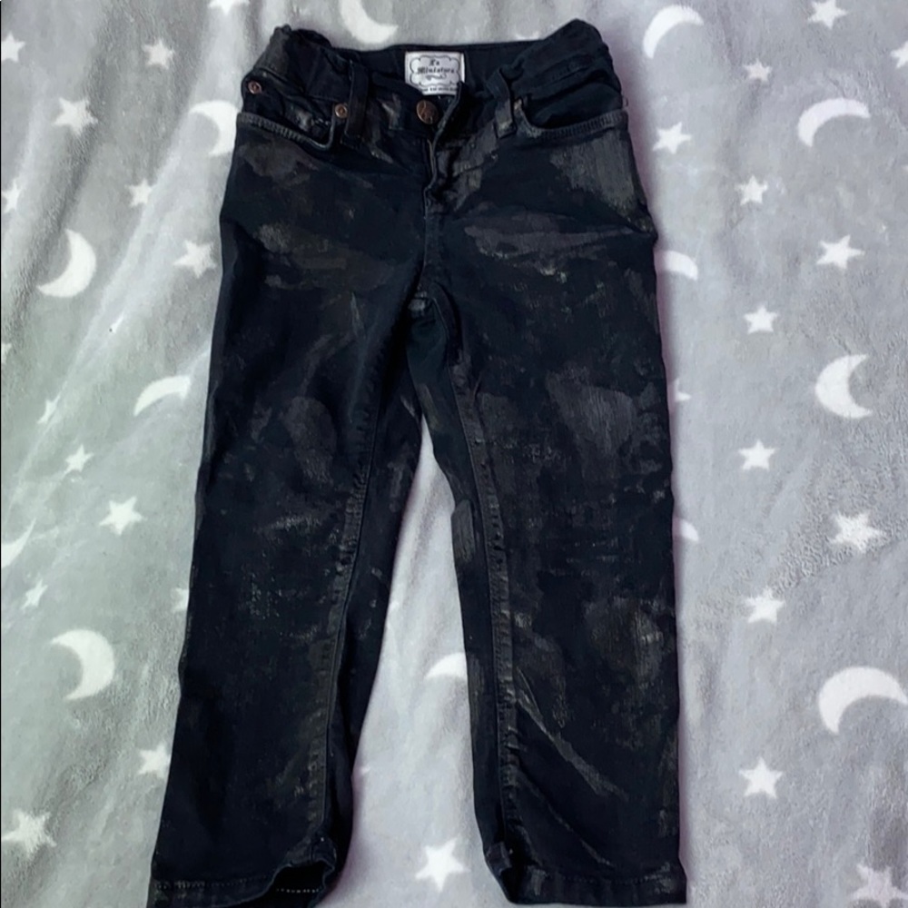 Black/shiny jeans